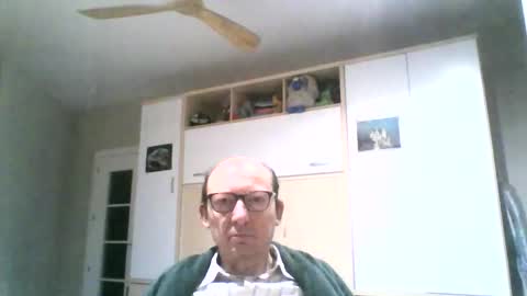 Snapshot of serrano49 chatting on October 27, 6:41 pm serrano49 online show from October 27, 6:41 pm