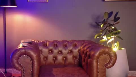 HEY IM SETH online show from September 11, 10:22 pm