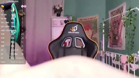 Setsunai online show from November 18, 9:51 pm