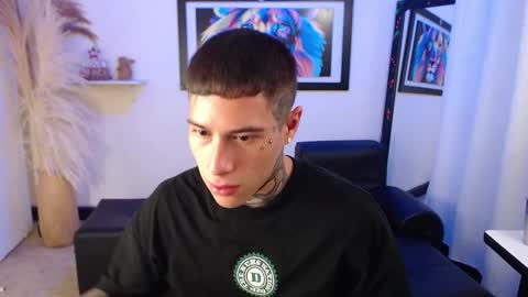 Snapshot of setthomas chatting on September 9, 10:10 pm Thomas online show from September 9, 10:10 pm