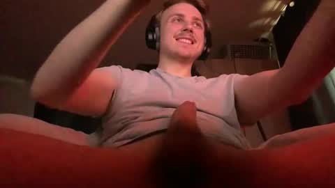 seven20yrs online show from June 4, 6:41 am