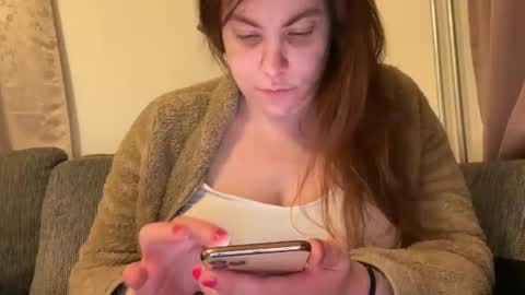 Snapshot of sex6mmm chatting on March 9, 8:31 pm sex6mmm online show from March 9, 8:31 pm