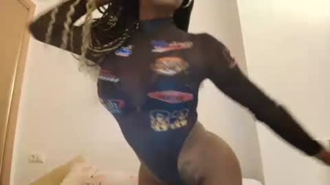 Adhara foxxy online show from October 26, 6:18 pm