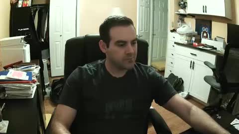 Kyle online show from February 28, 12:32 am