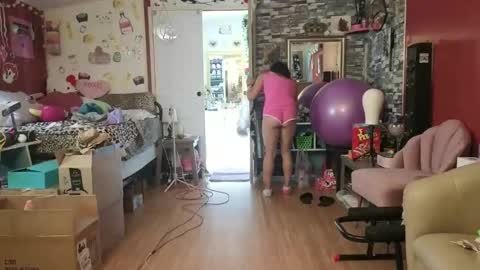 sexiwhiskey699 online show from May 6, 10:16 pm