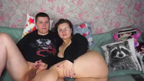 sexnadvoih online show from March 3, 7:39 pm