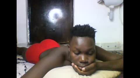 Snapshot of sexqueen02 chatting on February 21, 8:38 pm sexqueen02 online show from February 21, 8:38 pm