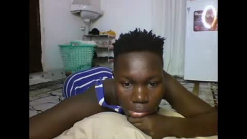 Snapshot of sexqueen02 chatting on February 16, 1:16 pm sexqueen02 online show from February 16, 1:16 pm