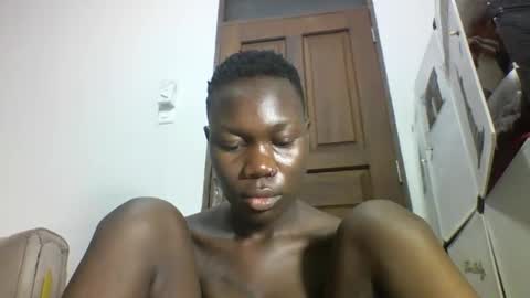 Snapshot of sexqueen02 chatting on September 15, 4:03 am sexqueen02 online show from September 15, 4:03 am