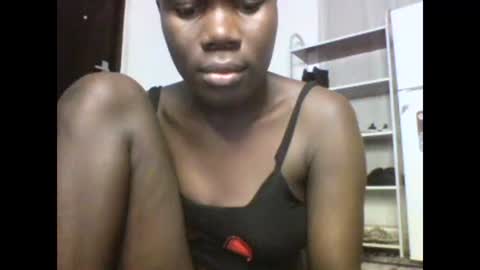 Snapshot of sexqueen02 chatting on February 23, 2:07 am sexqueen02 online show from February 23, 2:07 am