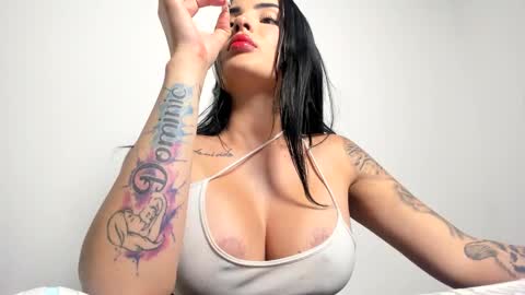 Snapshot of sexual_addiction chatting on January 15, 1:56 am SARA online show from January 15, 1:56 am
