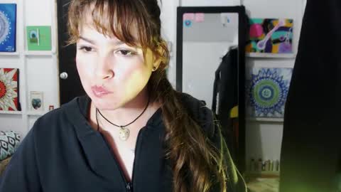 Snapshot of sexwwoman chatting on October 10, 9:41 pm CHIARA online show from October 10, 9:41 pm