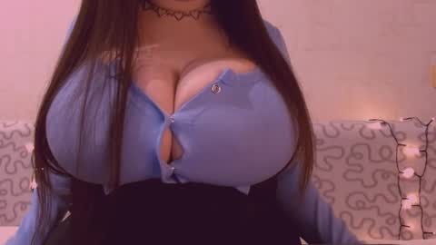 Julia online show from January 7, 2:00 pm