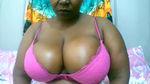 sexxi_ebony online show from February 10, 4:15 am