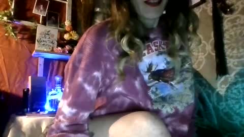 sexxileeah online show from March 7, 8:11 pm