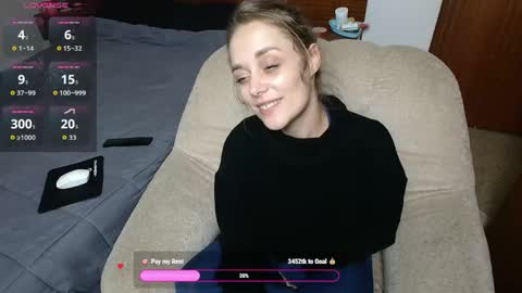 sexxxycrystali online show from April 30, 5:40 pm