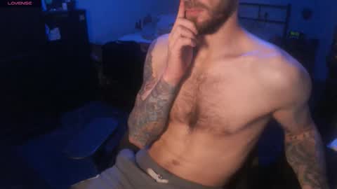 SiuL online show from October 29, 9:37 pm