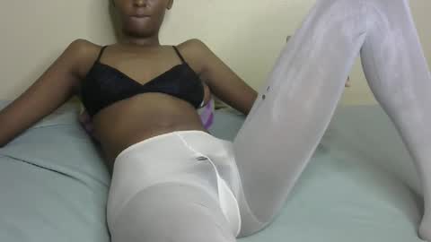 Snapshot of sexxy_bum23 chatting on February 28, 5:15 pm sexxy bum online show from February 28, 5:15 pm