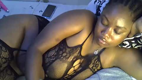 Snapshot of sexxy_mish chatting on October 15, 3:21 am sexxy_mish online show from October 15, 3:21 am