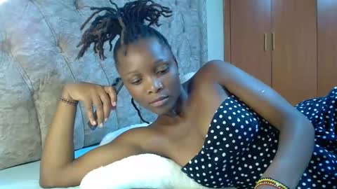 Snapshot of sexxy_santa chatting on December 6, 6:33 pm Santa online show from December 6, 6:33 pm