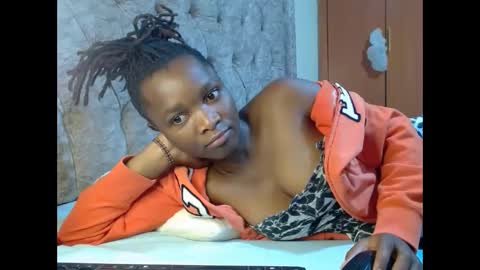 Snapshot of sexxy_santa chatting on January 29, 3:44 am Santa online show from January 29, 3:44 am