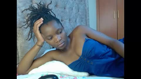 Snapshot of sexxy_santa chatting on February 9, 5:08 am Santa online show from February 9, 5:08 am