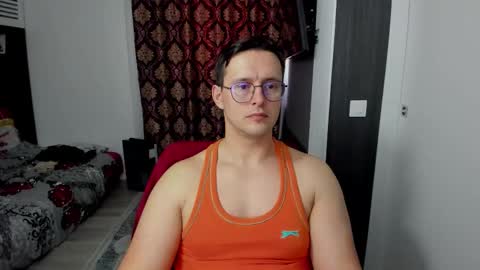 Sexxymuscles4U online show from February 27, 11:58 am