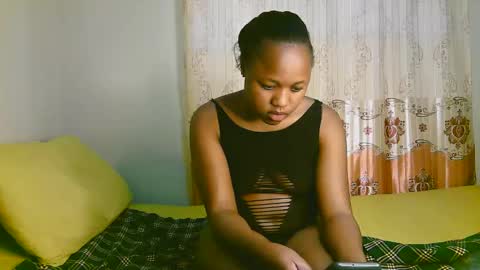 Snapshot of sexy_ariana_2 chatting on September 25, 10:55 am Ariana online show from September 25, 10:55 am