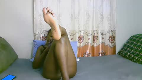 Snapshot of sexy_ariana_2 chatting on March 6, 1:24 pm Ariana online show from March 6, 1:24 pm