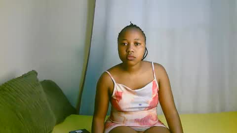 Snapshot of sexy_ariana_2 chatting on October 13, 11:34 am Ariana online show from October 13, 11:34 am