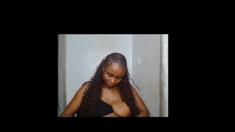 Sexy blackgirl2 online show from February 25, 12:53 pm