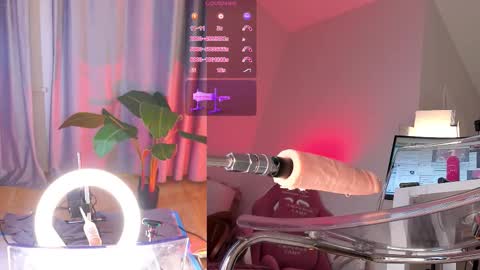 Lina online show from February 9, 12:03 am