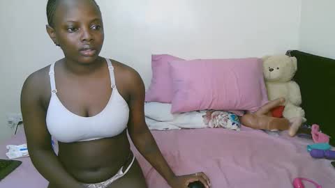 sexy_bluegirl online show from March 18, 11:05 am