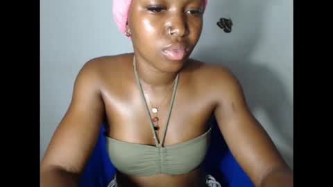 sexy_bluey247 online show from October 30, 7:36 pm