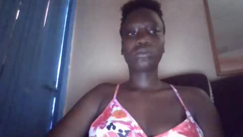 Snapshot of sexy_butty01 chatting on October 2, 11:31 am sexy_butty01 online show from October 2, 11:31 am