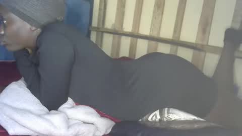 Snapshot of sexy_butty01 chatting on October 5, 9:33 pm sexy_butty01 online show from October 5, 9:33 pm