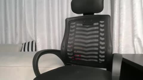 Snapshot of sexy_chocolata chatting on October 12, 9:16 pm chocolata online show from October 12, 9:16 pm