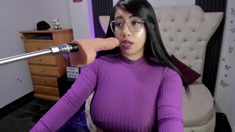  C R I S T A L  online show from October 10, 12:49 am