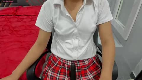 Snapshot of sexy_doll_1_ chatting on February 24, 1:31 pm Sexydoll online show from February 24, 1:31 pm