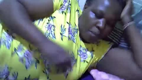 Snapshot of sexy_ebony254 chatting on September 16, 4:04 am sexy_ebony254 online show from September 16, 4:04 am