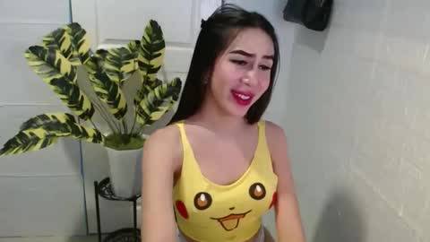 Snapshot of sexy_emily92 chatting on September 20, 7:17 pm sexy_emily92 online show from September 20, 7:17 pm