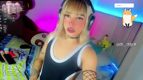 Snapshot of sexy_girls_19_ chatting on September 24, 7:26 am sexy_girls_19_ online show from September 24, 7:26 am