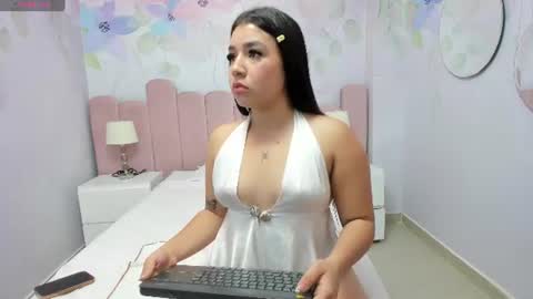   online show from June 16, 11:47 am