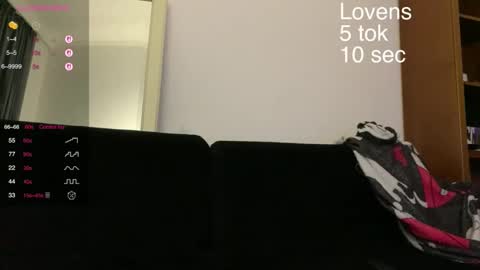 Snapshot of sexy_sweets chatting on October 11, 3:33 am Sexy-Sweets online show from October 11, 3:33 am