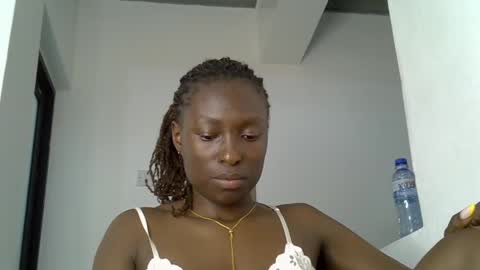 Im Zola online show from July 28, 8:23 pm