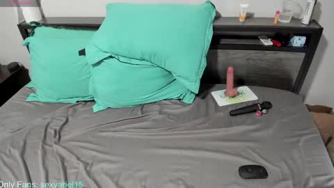 SexyAriel15 online show from April 30, 5:40 pm
