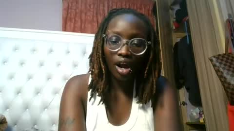 sexyary online show from August 4, 6:26 pm