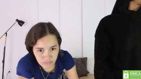 chanell and yina online show from October 31, 2:28 pm