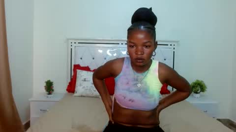 SexyEbony online show from February 6, 11:53 am