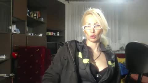 ENI pvt moan your name  WHEN I M NOT online you tell me in SNAPCHAT deal yes add me...  FREE TWITTER magiconline101...... online show from March 5, 11:16 pm